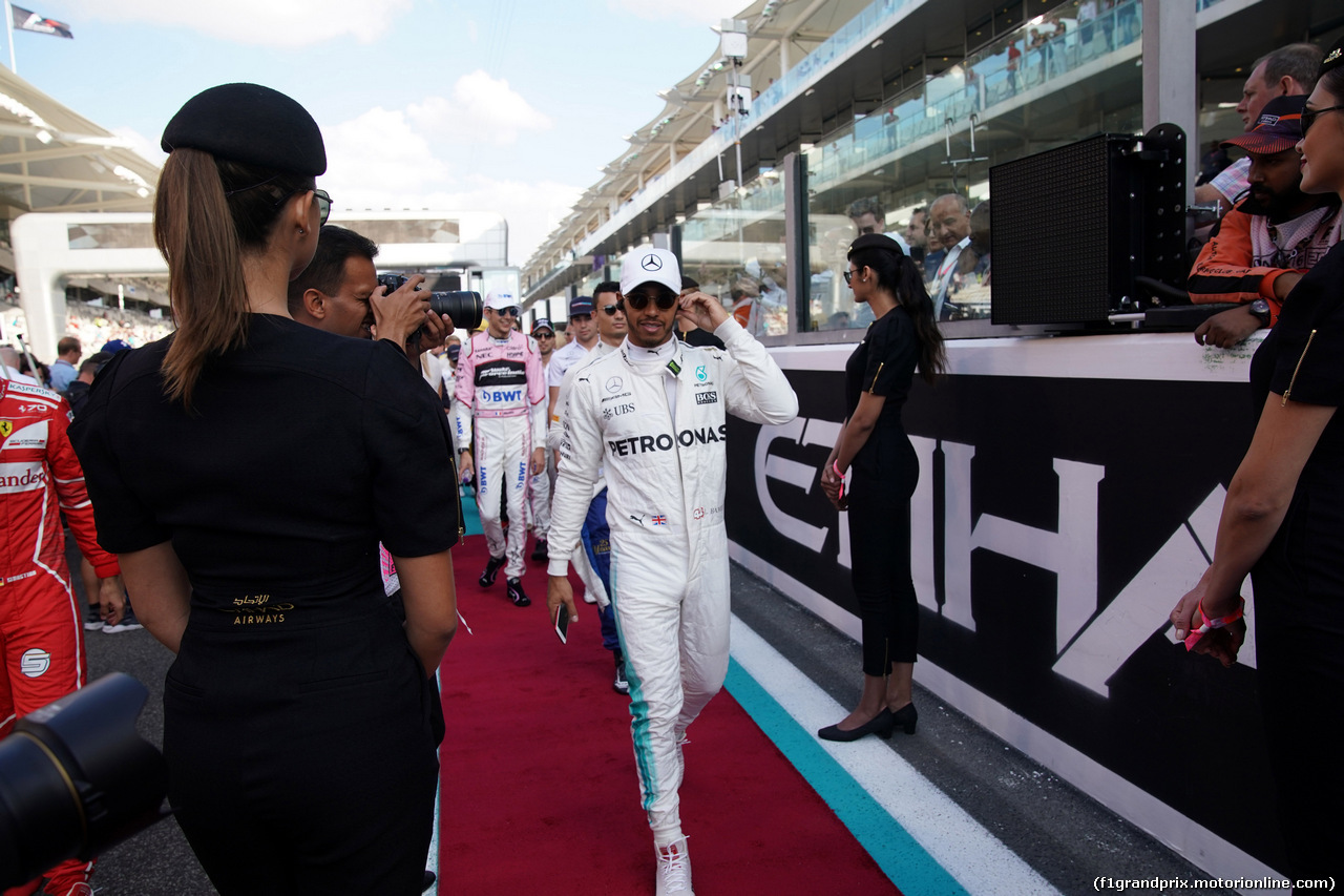 GP ABU DHABI, 26.11.2017 - Lewis Hamilton (GBR) Mercedes AMG F1 W08
