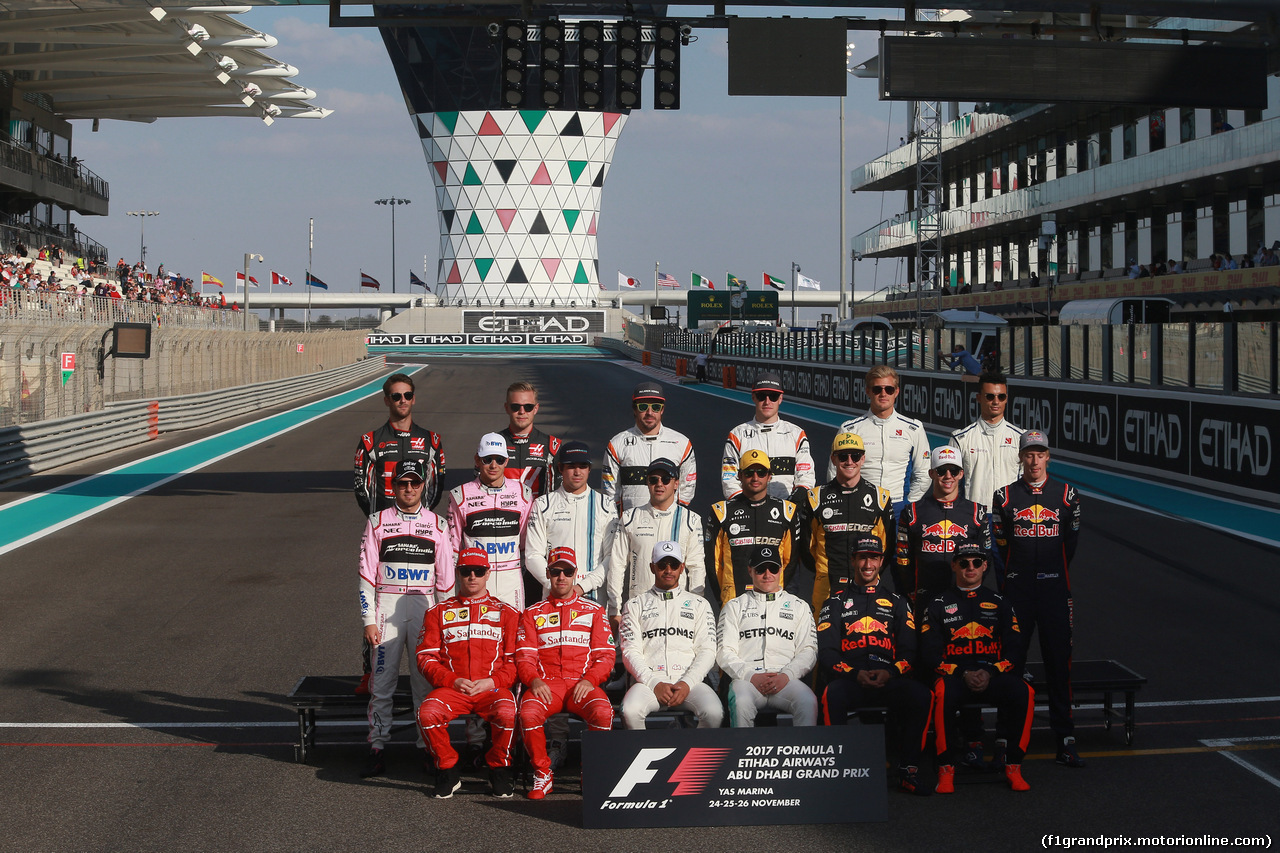 GP ABU DHABI, 26.11.2017 - End of year F1 drivers's photograph, Felipe Massa (BRA) Williams FW40