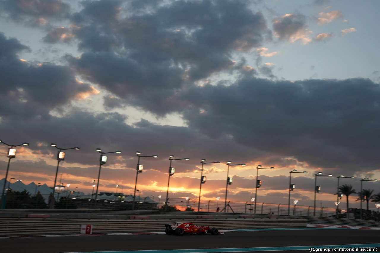 GP ABU DHABI, 26.11.2017 - Gara, Kimi Raikkonen (FIN) Ferrari SF70H