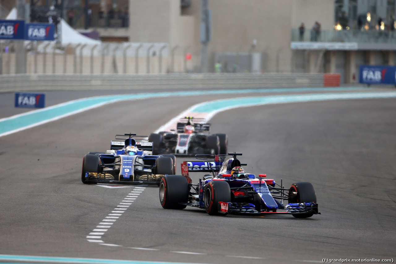 GP ABU DHABI, 26.11.2017 - Gara, Brendon Hartley (NZL) Scuderia Toro Rosso STR12
