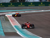 GP ABU DHABI, 26.11.2017 - Gara, Kimi Raikkonen (FIN) Ferrari SF70H davanti a Max Verstappen (NED) Red Bull Racing RB13