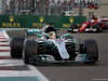 GP ABU DHABI, 26.11.2017 - Gara, Lewis Hamilton (GBR) Mercedes AMG F1 W08 e Sebastian Vettel (GER) Ferrari SF70H