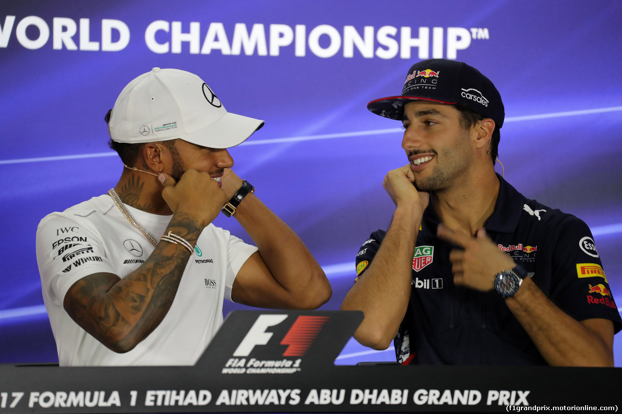 GP ABU DHABI, 23.11.2017 -  Conferenza Stampa, Lewis Hamilton (GBR) Mercedes AMG F1 W08 e Daniel Ricciardo (AUS) Red Bull Racing RB13