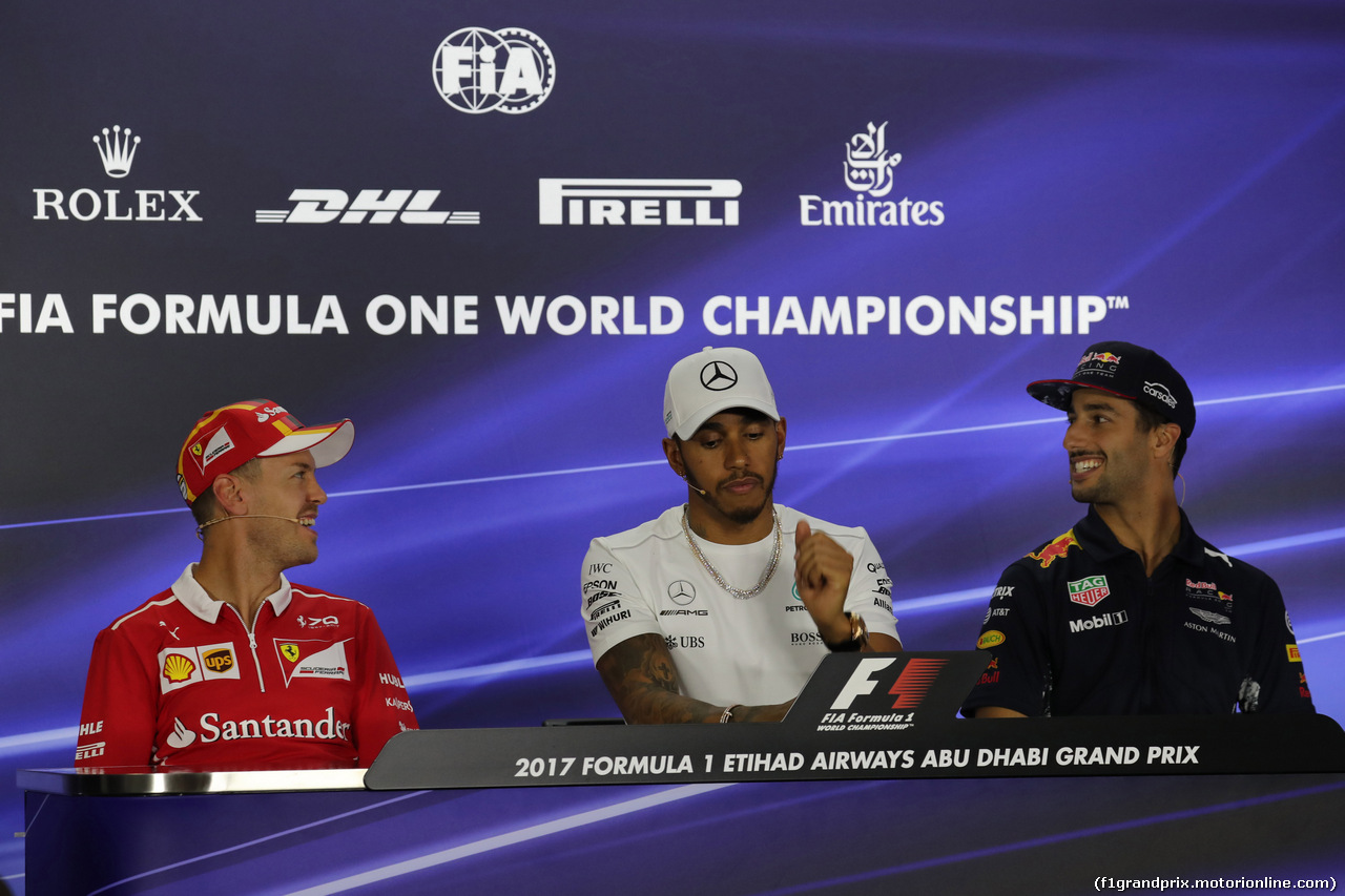 GP ABU DHABI, 23.11.2017 - Conferenza Stampa, Sebastian Vettel (GER) Ferrari SF70H, Lewis Hamilton (GBR) Mercedes AMG F1 W08 e Daniel Ricciardo (AUS) Red Bull Racing RB13