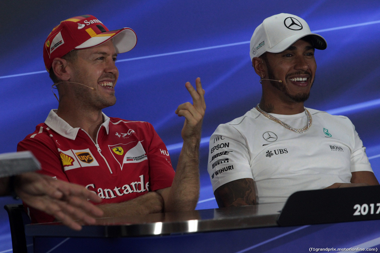 GP ABU DHABI, 23.11.2017 -  Conferenza Stampa, Sebastian Vettel (GER) Ferrari SF70H e Lewis Hamilton (GBR) Mercedes AMG F1 W08