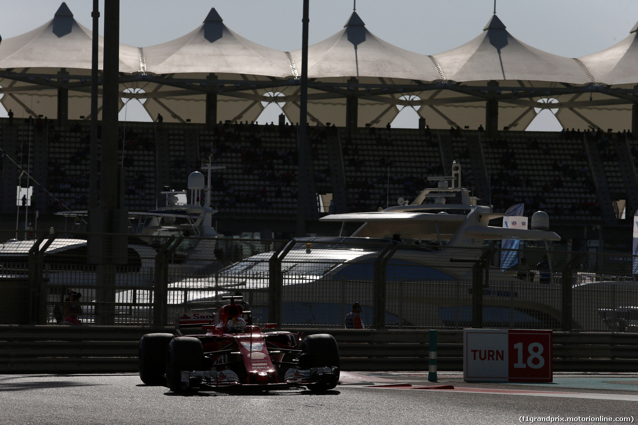 GP ABU DHABI, 25.11.2017 - Prove Libere 3, Sebastian Vettel (GER) Ferrari SF70H