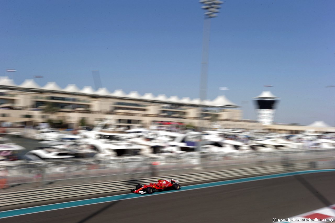 GP ABU DHABI, 25.11.2017 - Prove Libere 3, Kimi Raikkonen (FIN) Ferrari SF70H