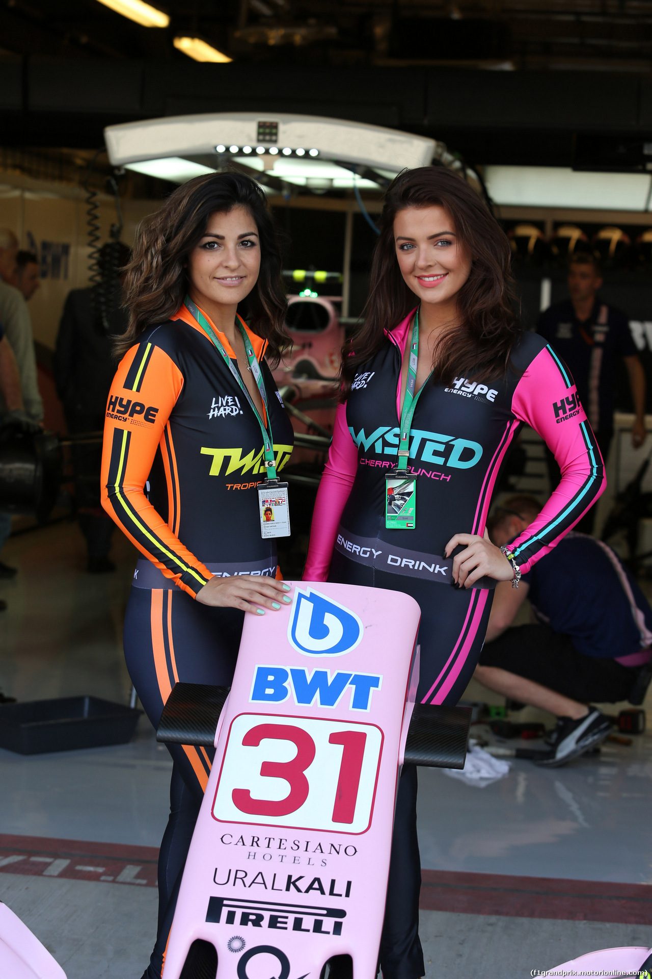 GP ABU DHABI, 25.11.2017 - Prove Libere 3, Hype girls