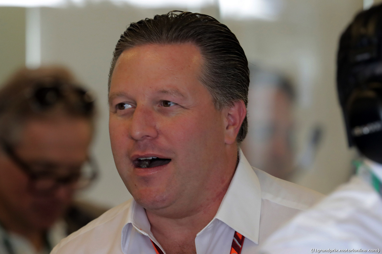 GP ABU DHABI, 25.11.2017 - Prove Libere 3, Zak Brown (USA) McLaren Executive Director