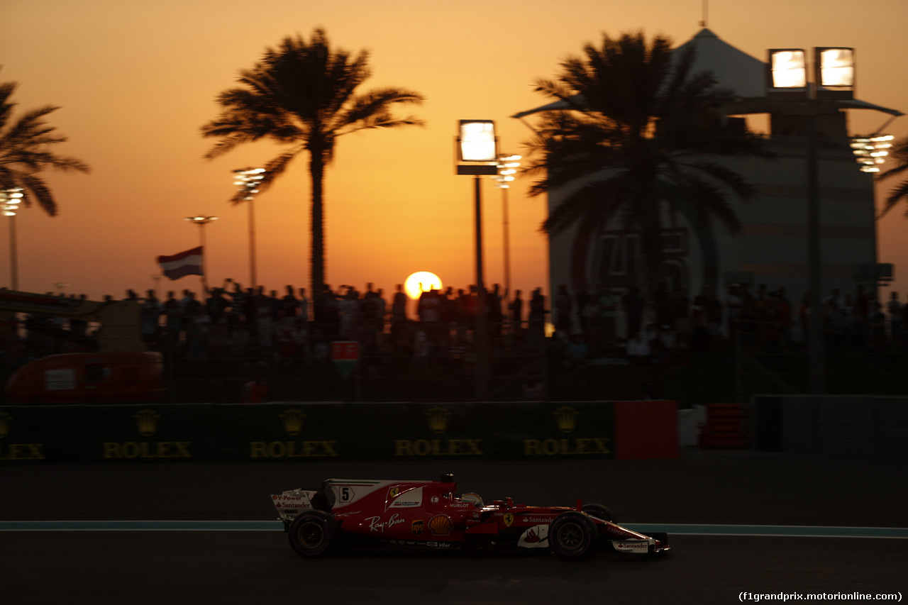 GP ABU DHABI, 25.11.2017 - Qualifiche, Sebastian Vettel (GER) Ferrari SF70H