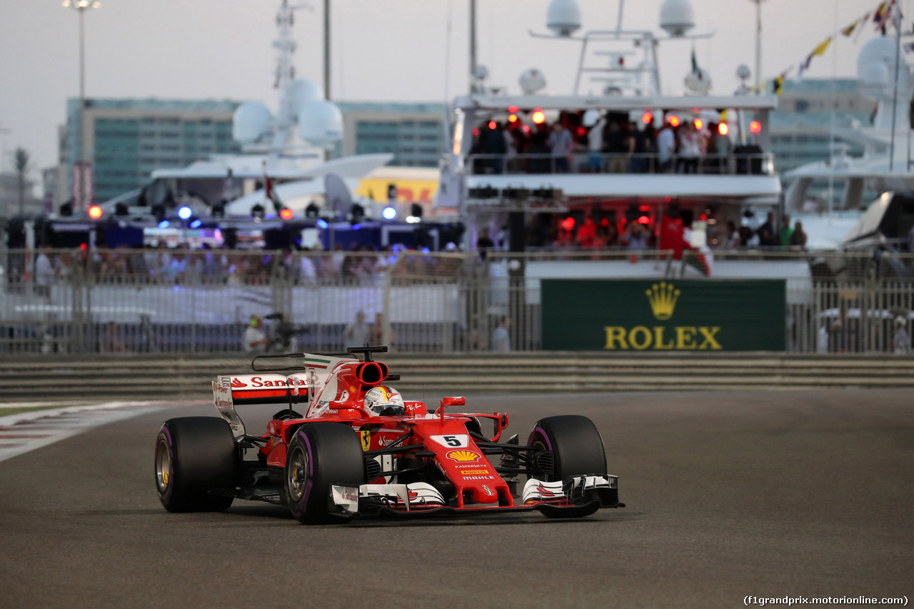 GP ABU DHABI, 25.11.2017 - Qualifiche, Sebastian Vettel (GER) Ferrari SF70H