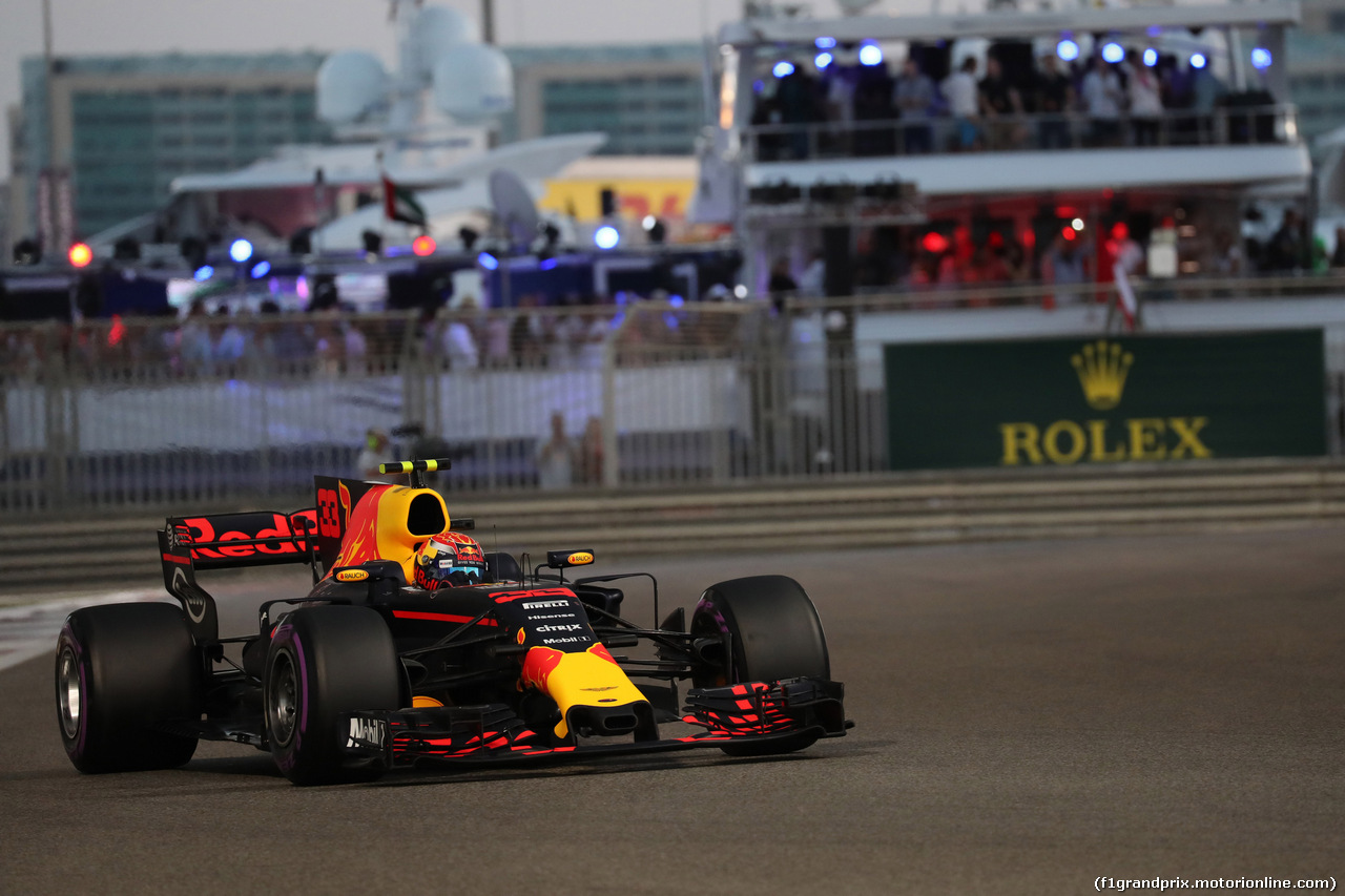 GP ABU DHABI, 25.11.2017 - Qualifiche, Daniel Ricciardo (AUS) Red Bull Racing RB13