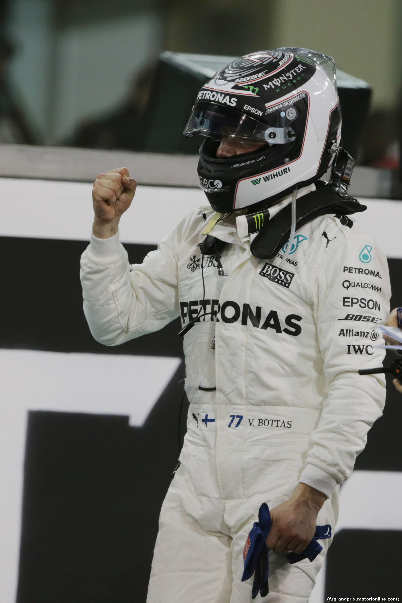 GP ABU DHABI, 25.11.2017 - Qualifiche, Valtteri Bottas (FIN) Mercedes AMG F1 W08 pole position