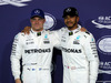 GP ABU DHABI, 25.11.2017 - Qualifiche, Valtteri Bottas (FIN) Mercedes AMG F1 W08 pole position e 2nd place Lewis Hamilton (GBR) Mercedes AMG F1 W08