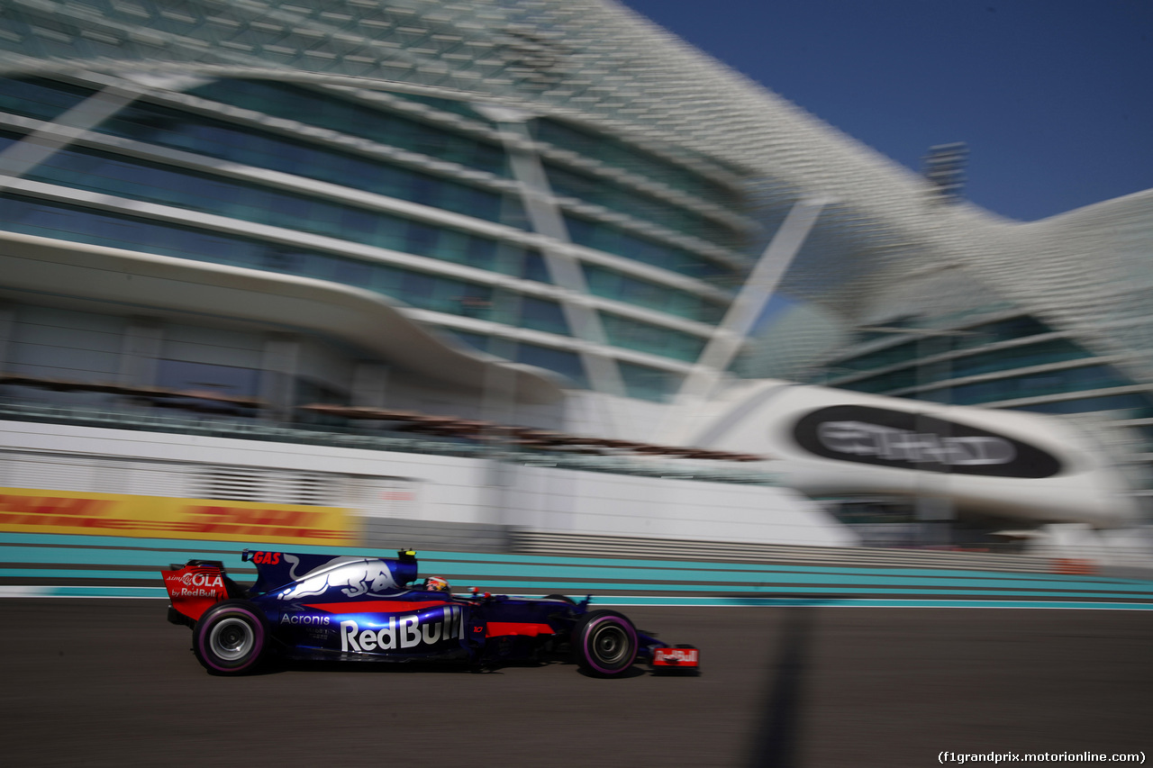 GP ABU DHABI, 24.11.2017 - Prove Libere 1, Pierre Gasly (FRA) Scuderia Toro Rosso STR12