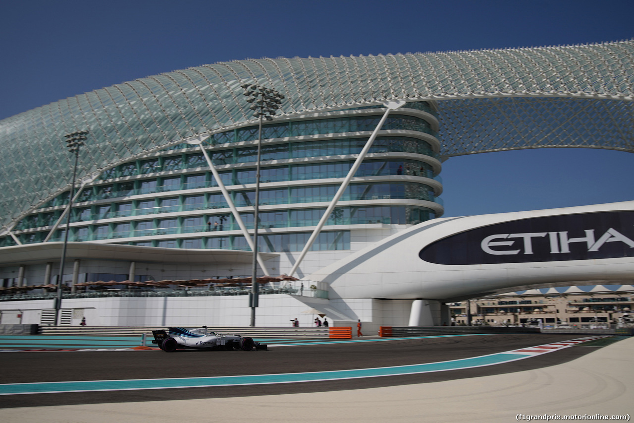 GP ABU DHABI, 24.11.2017 - Prove Libere 1, Felipe Massa (BRA) Williams FW40