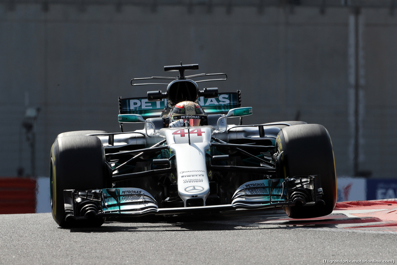 GP ABU DHABI, 24.11.2017 - Prove Libere 1, Lewis Hamilton (GBR) Mercedes AMG F1 W08