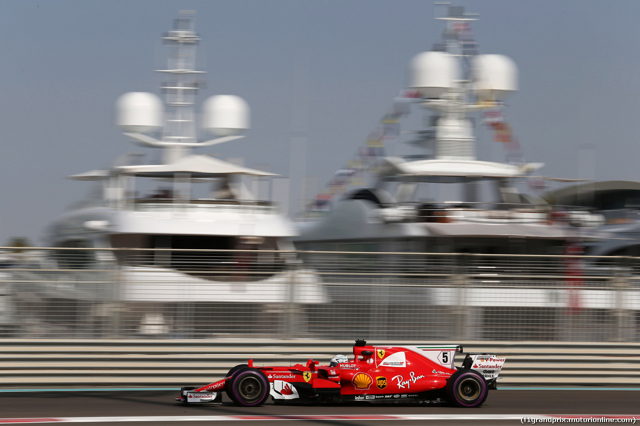 GP ABU DHABI, 24.11.2017 - Prove Libere 1, Sebastian Vettel (GER) Ferrari SF70H