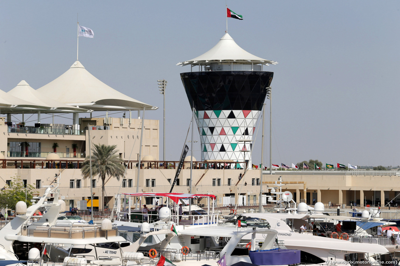 GP ABU DHABI, 24.11.2017 - Prove Libere 1, Circuit Atmosphere