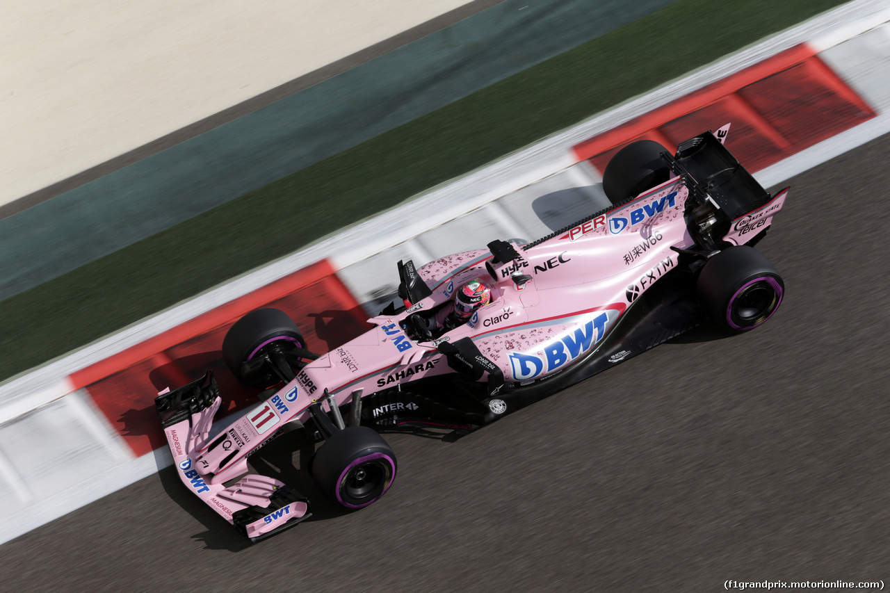 GP ABU DHABI, 24.11.2017 - Prove Libere 1, Sergio Perez (MEX) Sahara Force India F1 VJM010