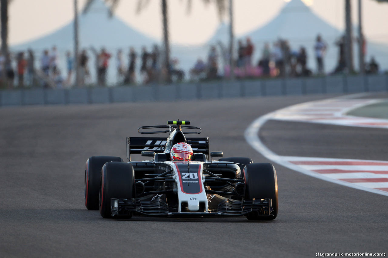 GP ABU DHABI, 24.11.2017 - Prove Libere 2, Kevin Magnussen (DEN) Haas F1 Team VF-17