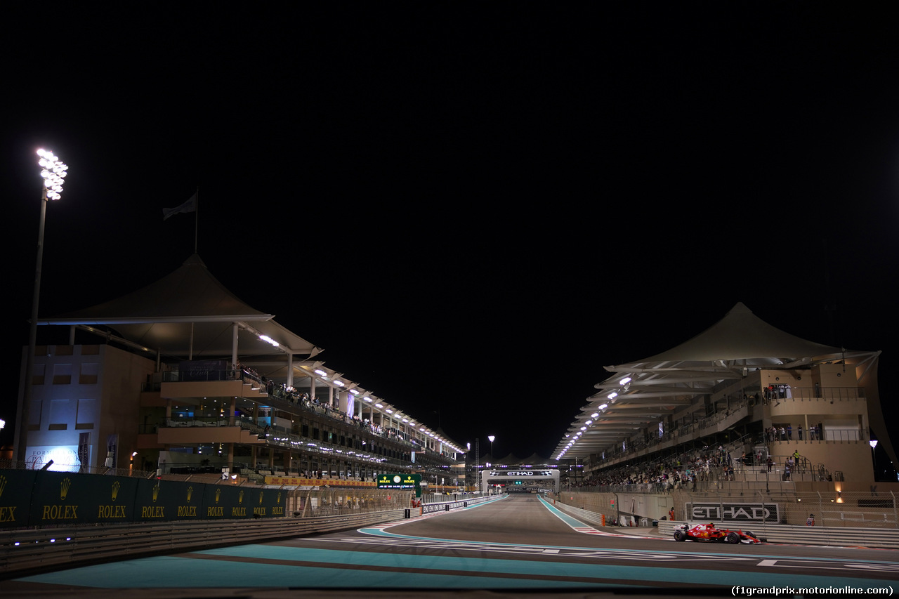 GP ABU DHABI, 24.11.2017 - Prove Libere 2, Kimi Raikkonen (FIN) Ferrari SF70H