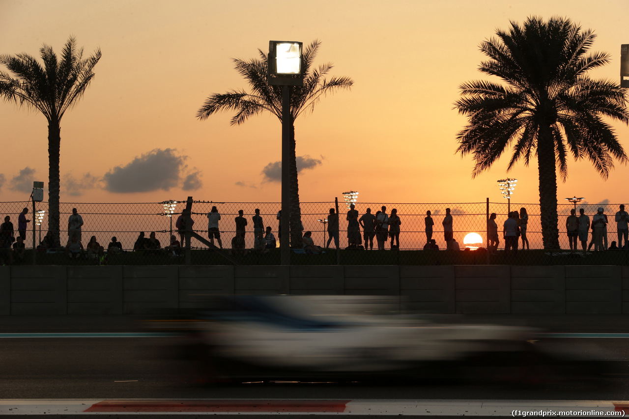 GP ABU DHABI, 24.11.2017 - Prove Libere 2, Felipe Massa (BRA) Williams FW40