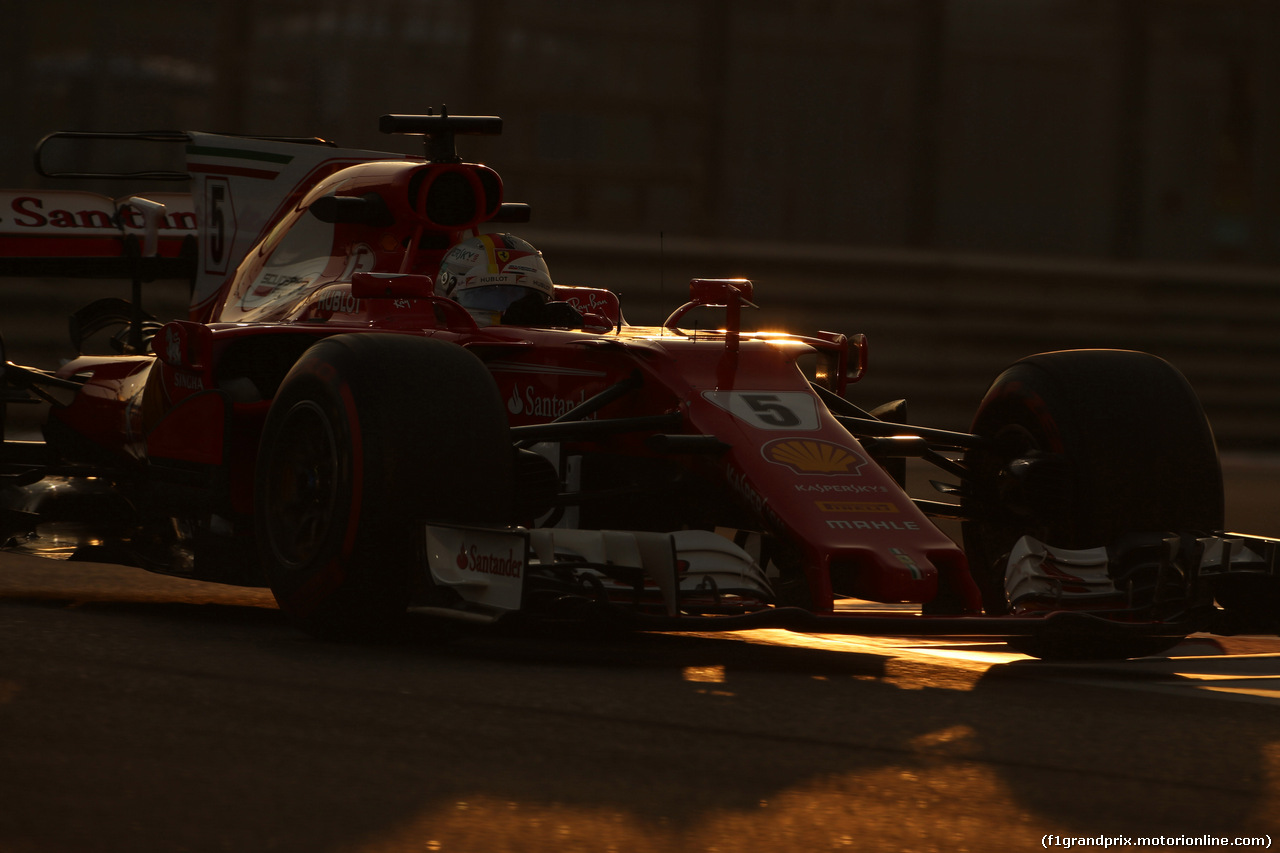 GP ABU DHABI, 24.11.2017 - Prove Libere 2, Sebastian Vettel (GER) Ferrari SF70H
