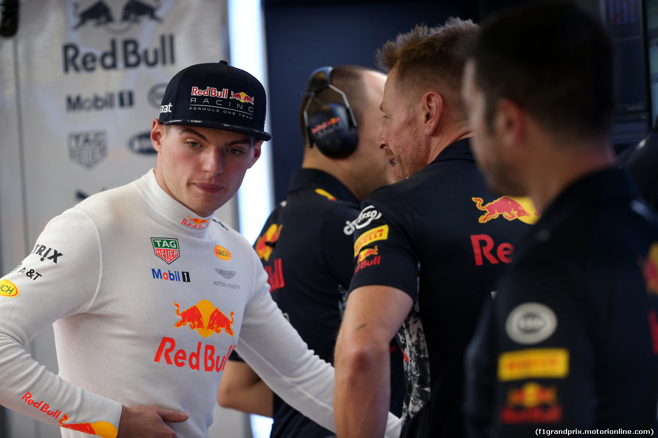 GP ABU DHABI, 24.11.2017 - Prove Libere 2, mMax Verstappen (NED) Red Bull Racing RB13
