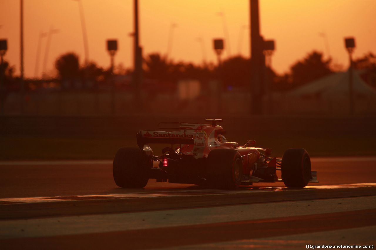 GP ABU DHABI, 24.11.2017 - Prove Libere 2, Sebastian Vettel (GER) Ferrari SF70H