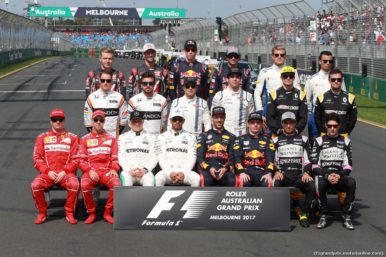 GP AUSTRALIA, 26.03.2017 - The drivers partenza of season group photograph.