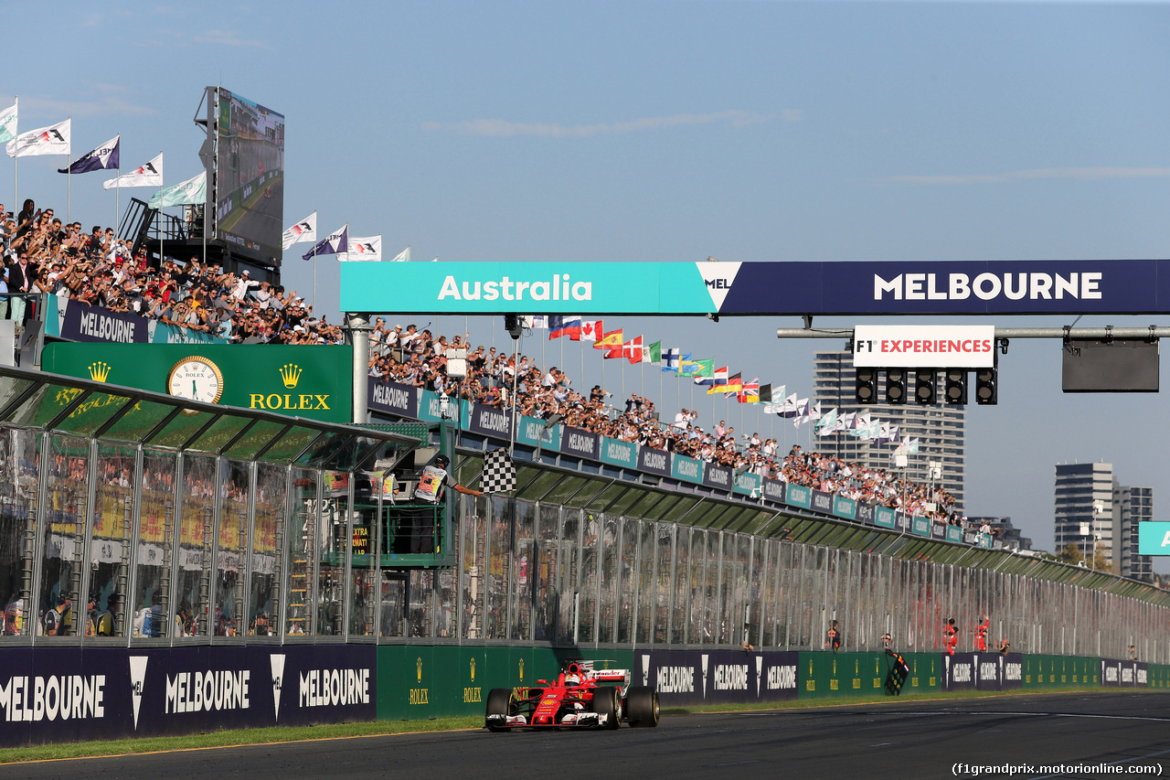 GP AUSTRALIA, 26.03.2017 - Gara, Sebastian Vettel (GER) Ferrari SF70H vincitore