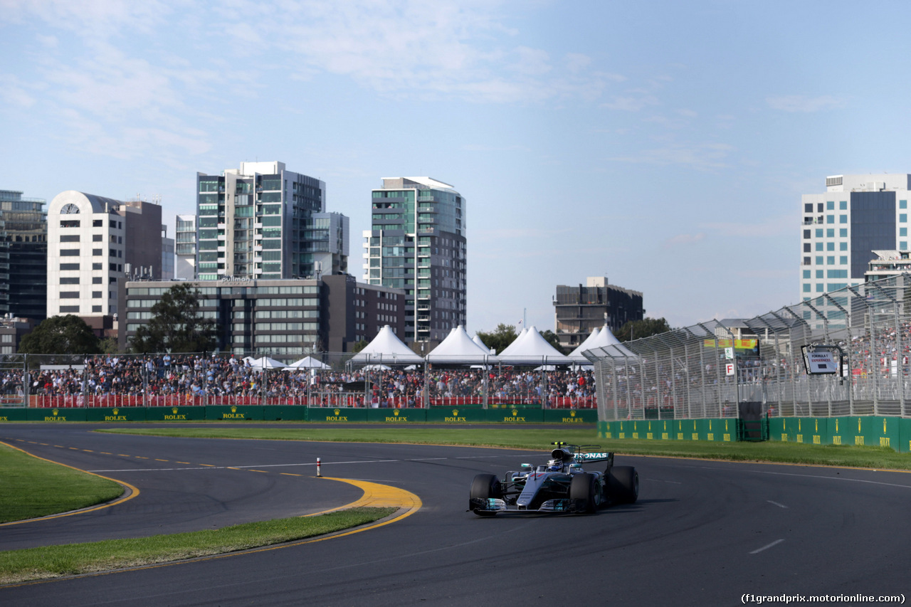 GP AUSTRALIA, 26.03.2017 - Gara, Valtteri Bottas (FIN) Mercedes AMG F1 W08