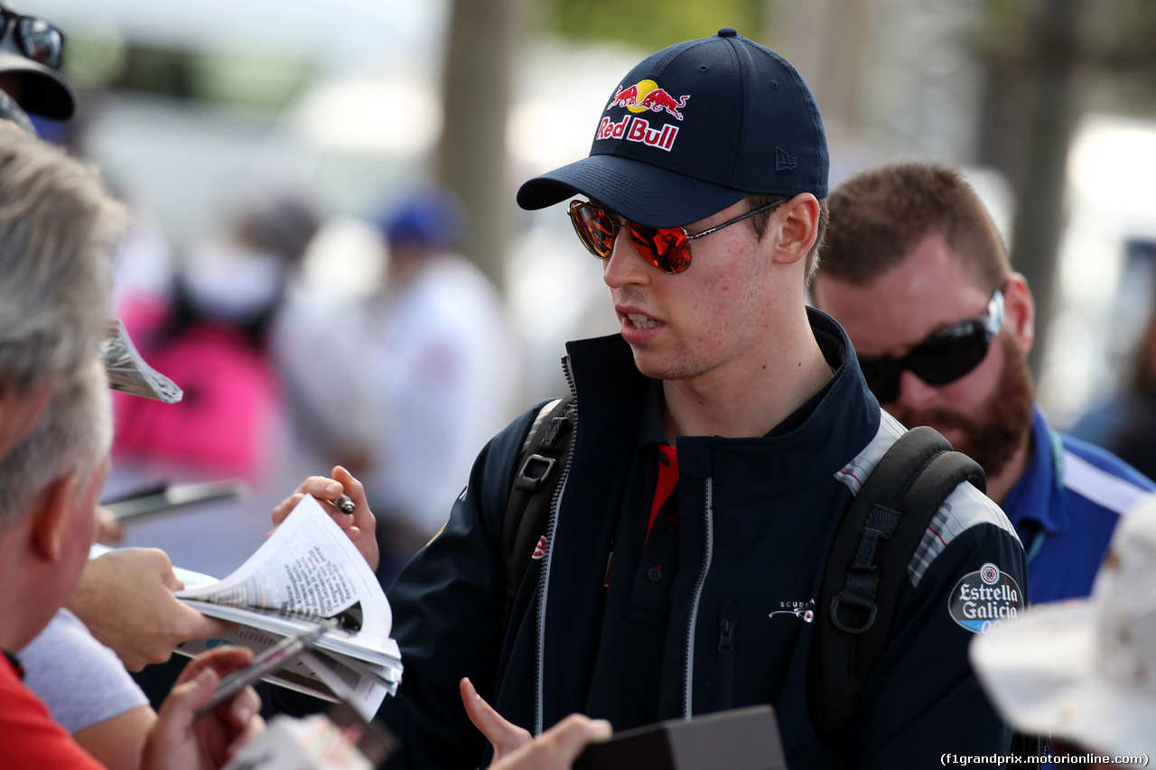 GP AUSTRALIA, 23.03.2017 - Daniil Kvyat (RUS) Scuderia Toro Rosso STR12