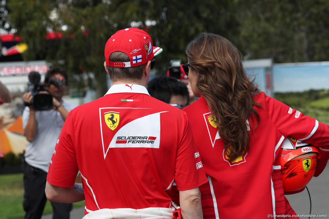 GP AUSTRALIA, 23.03.2017 - Kimi Raikkonen (FIN) Ferrari SF70H e Stefania Boccoli (ITA) Ferrari PR Officer