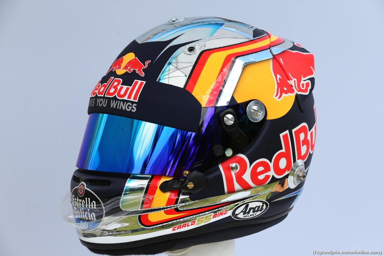GP AUSTRALIA, 23.03.2017 - Carlos Sainz Jr (ESP) Scuderia Toro Rosso STR12 helmet