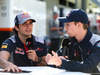 GP AUSTRALIA, 23.03.2017 - Carlos Sainz Jr (ESP) Scuderia Toro Rosso STR12 e Daniil Kvyat (RUS) Scuderia Toro Rosso STR12