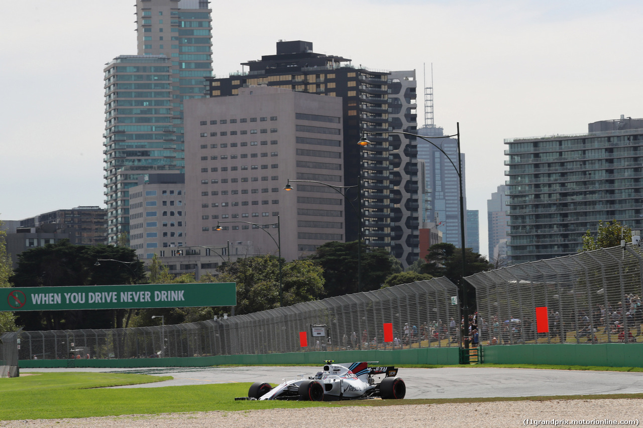 GP AUSTRALIA, 24.03.2017 - Prove Libere 1, Valtteri Bottas (FIN) Mercedes AMG F1 W08