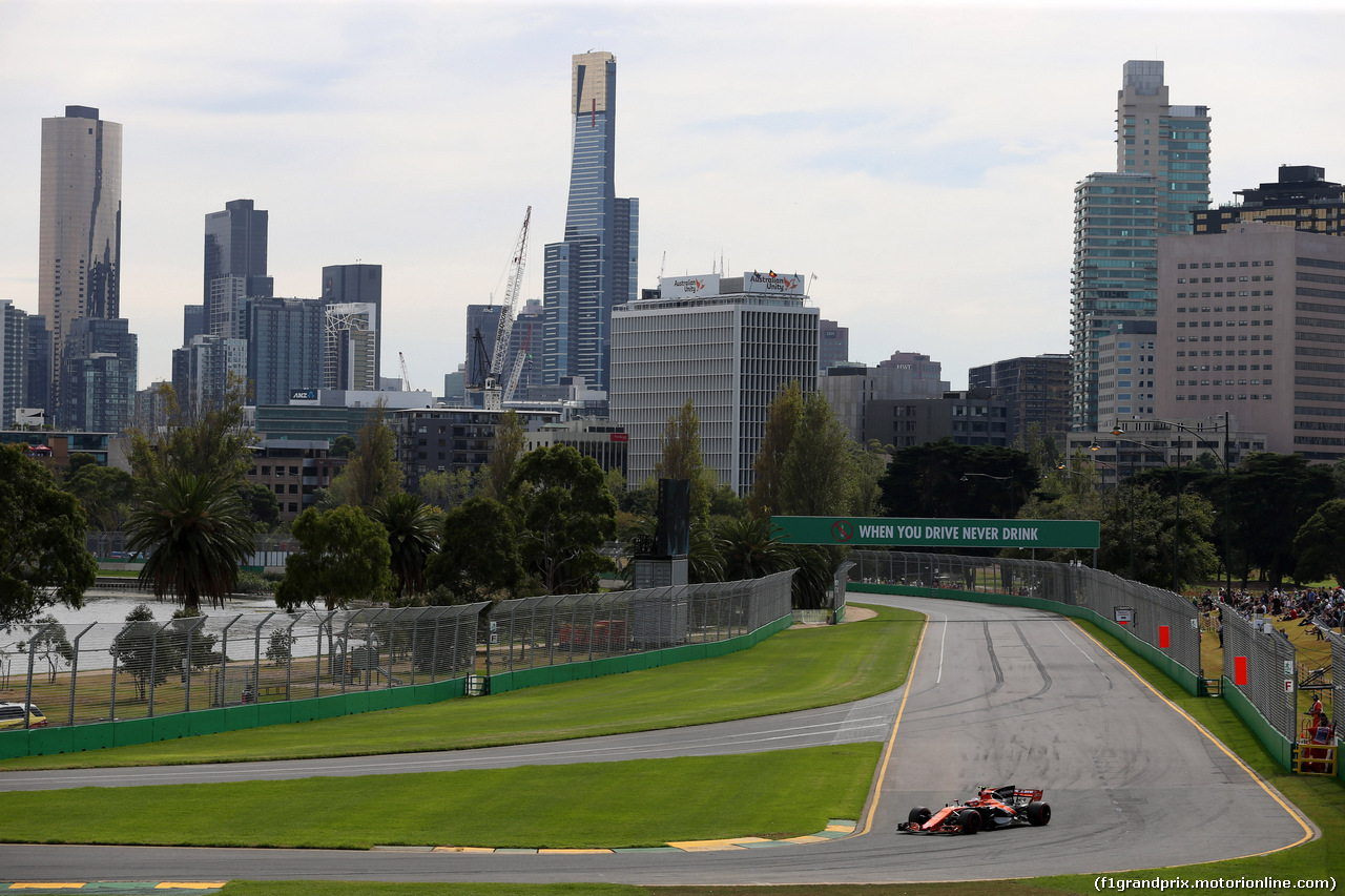 GP AUSTRALIA, 24.03.2017 - Prove Libere 1, Stoffel Vandoorne (BEL) McLaren MCL32