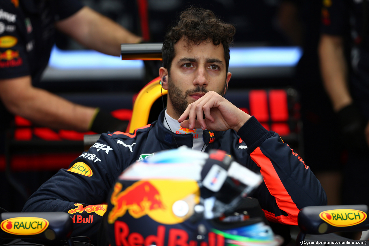GP AUSTRALIA, 24.03.2017 - Prove Libere 2, Daniel Ricciardo (AUS) Red Bull Racing RB13