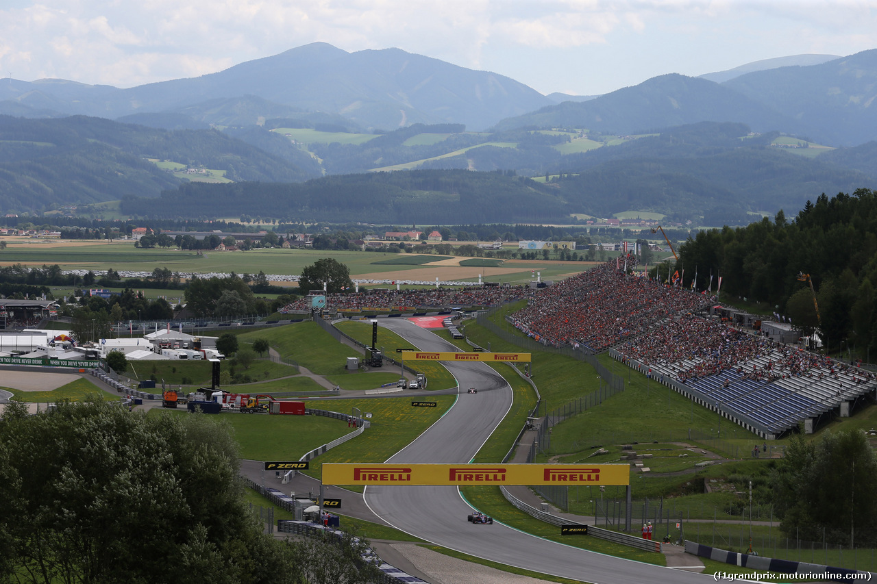 GP AUSTRIA, 08.07.2017- Qualifiche, Carlos Sainz Jr (ESP) Scuderia Toro Rosso STR12