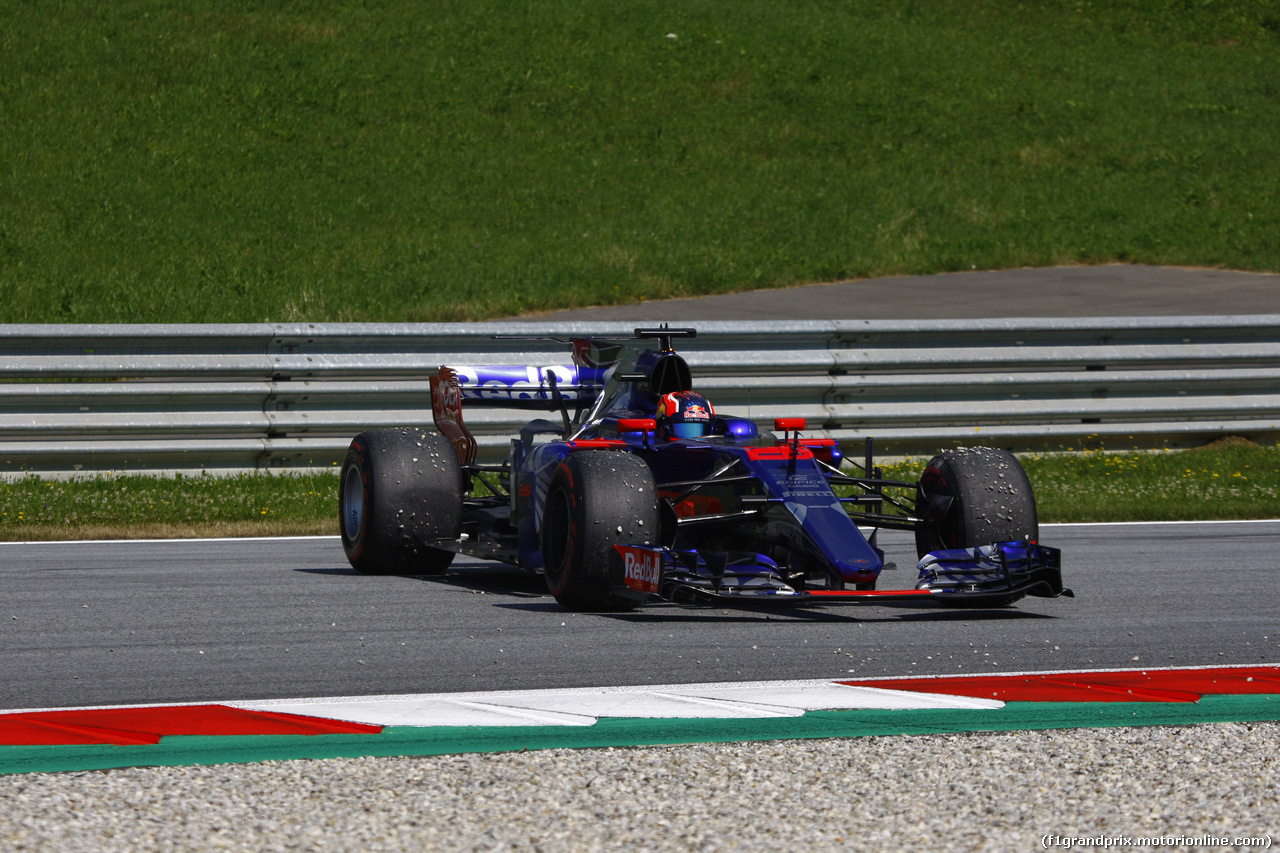 GP AUSTRIA, 07.07.2017- Prove Libere 1, Daniil Kvyat (RUS) Scuderia Toro Rosso STR12