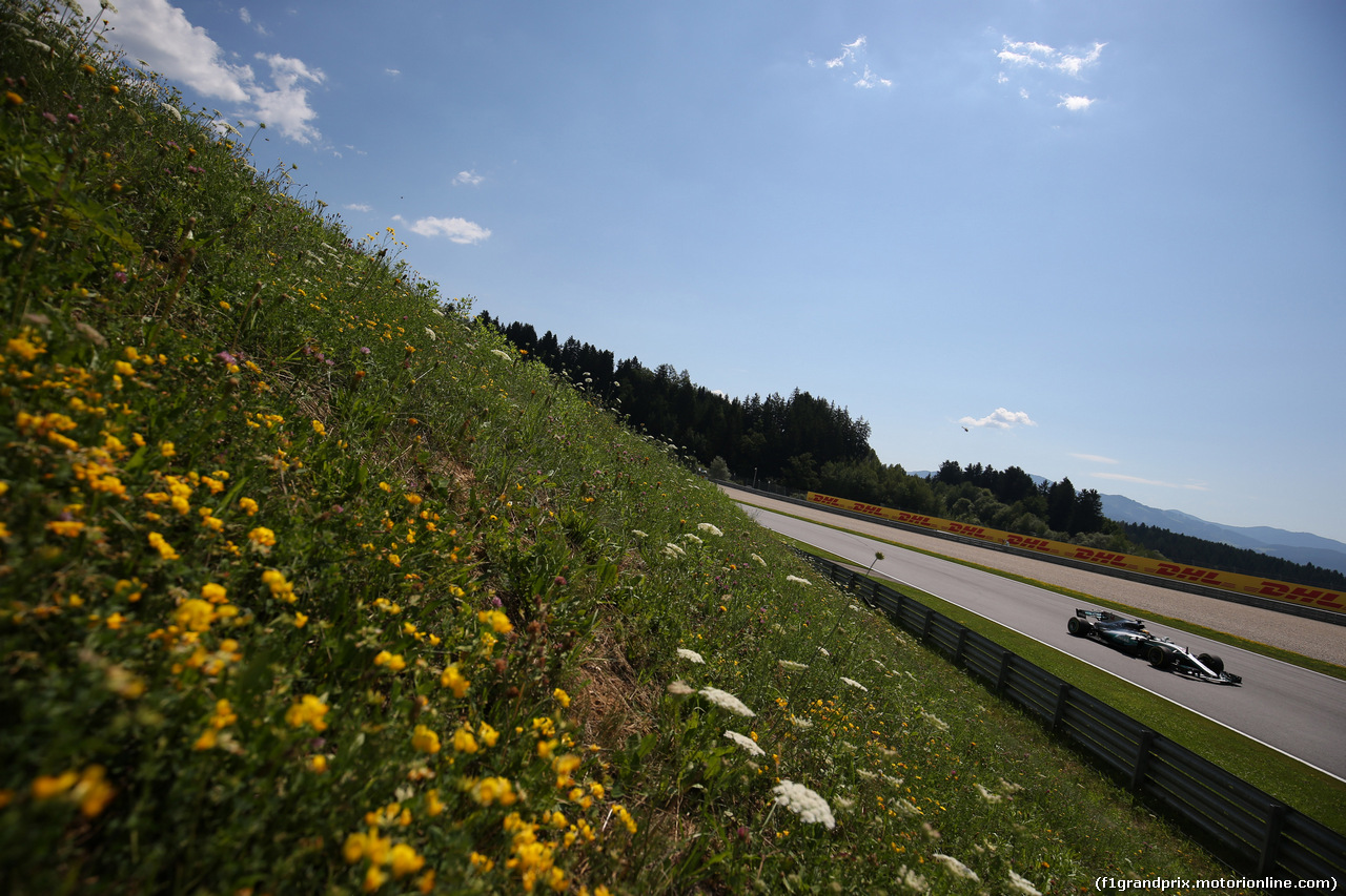 GP AUSTRIA, 07.07.2017- Prove Libere 1, Lewis Hamilton (GBR) Mercedes AMG F1 W08