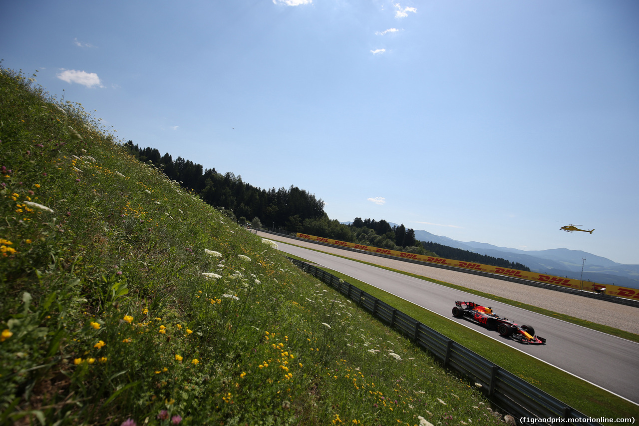 GP AUSTRIA, 07.07.2017- Prove Libere 1, Daniel Ricciardo (AUS) Red Bull Racing RB13