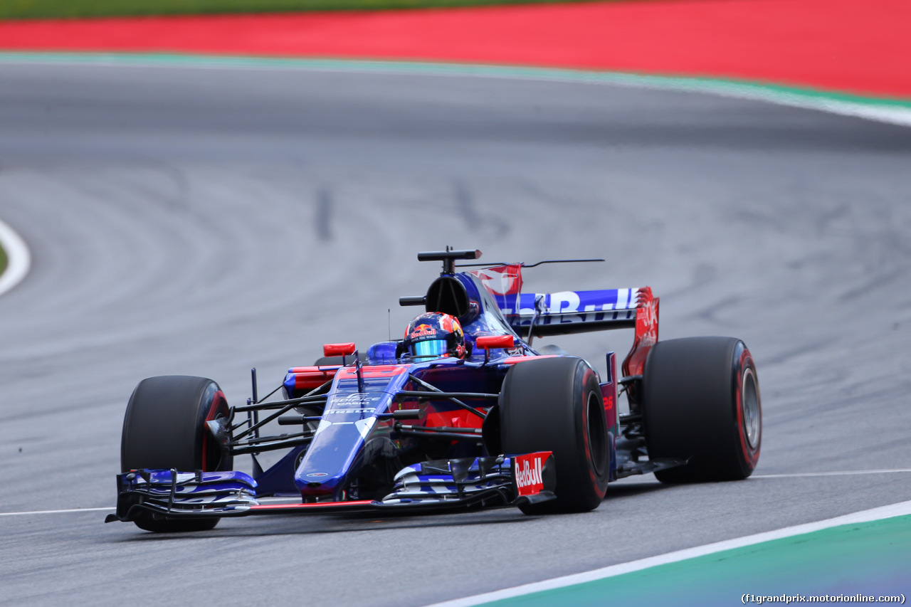 GP AUSTRIA, 07.07.2017- Prove Libere 1, Daniil Kvyat (RUS) Scuderia Toro Rosso STR12