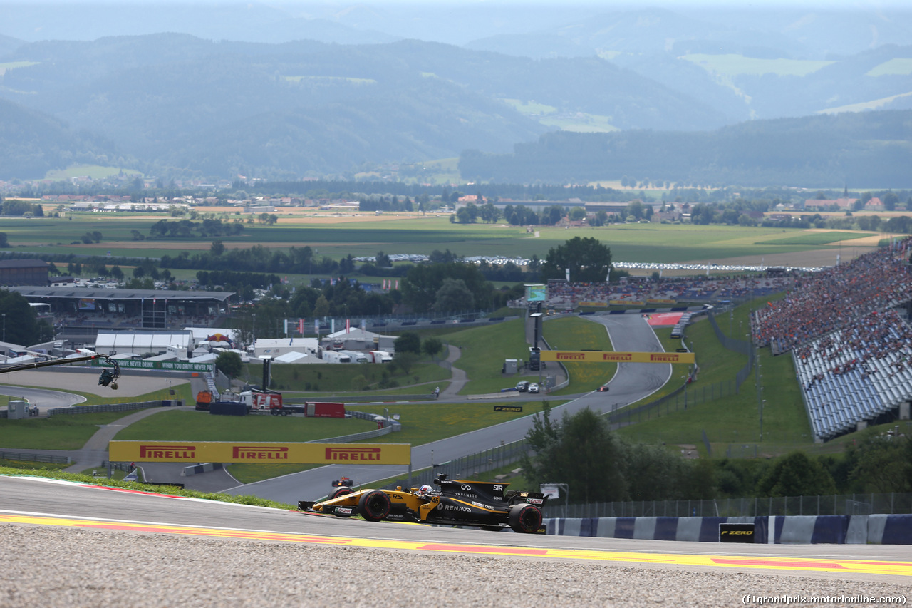 GP AUSTRIA, 07.07.2017- Prove Libere 1, Sergey Sirotkin (RUS) Renault Sport F1 Team RS17 3rd driver