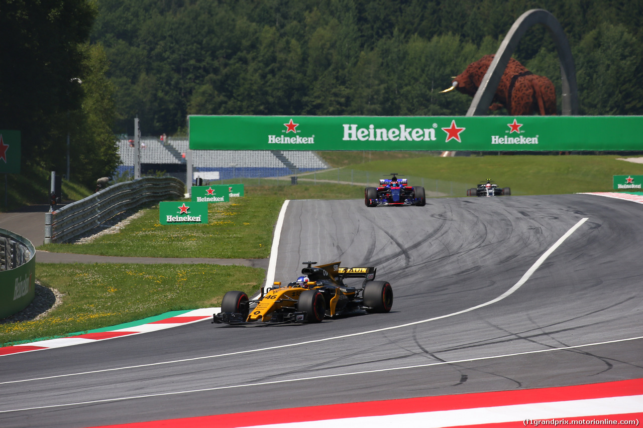 GP AUSTRIA, 07.07.2017- Prove Libere 1, Sergey Sirotkin (RUS) Renault Sport F1 Team RS17 3rd driver