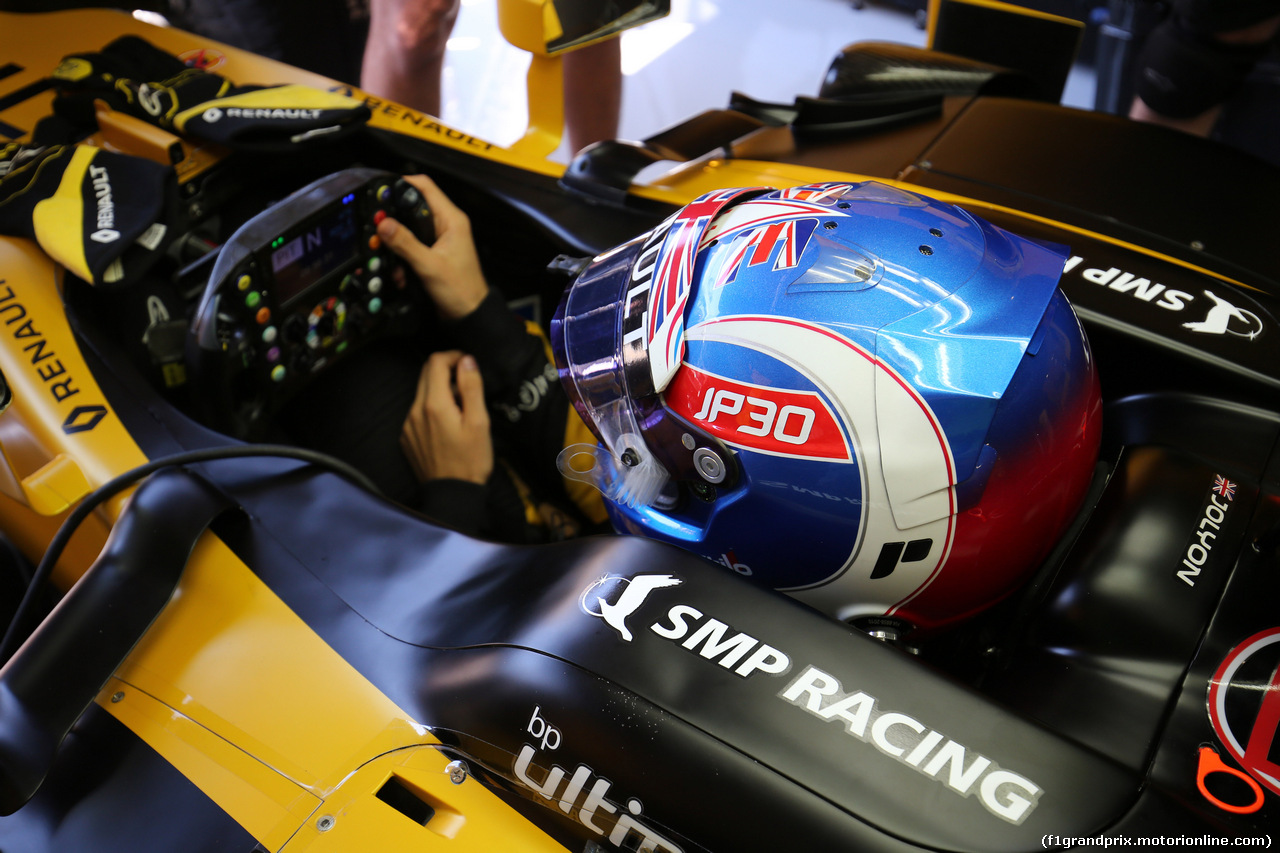 GP AUSTRIA, 07.07.2017- Prove Libere 1, Jolyon Palmer (GBR) Renault Sport F1 Team RS17