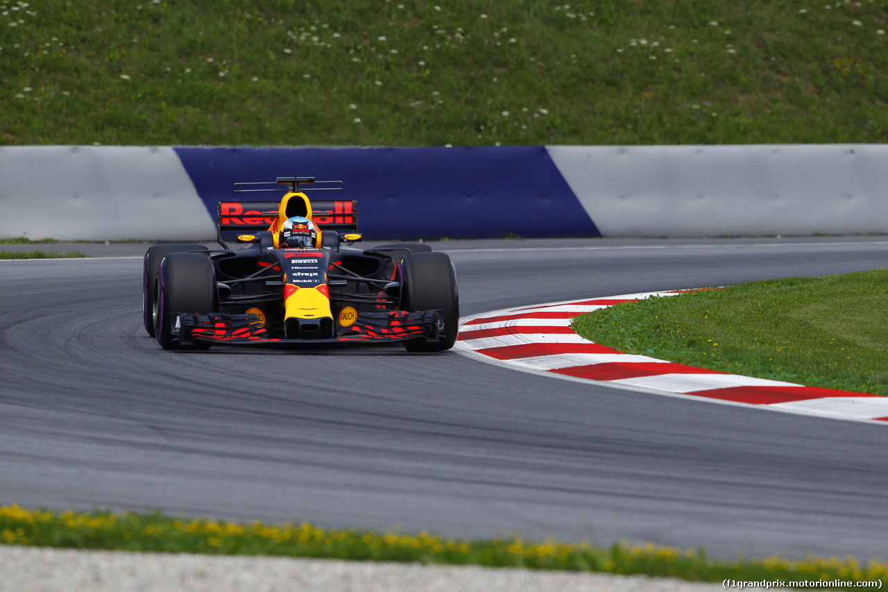 GP AUSTRIA, 07.07.2017- Prove Libere 2, Daniel Ricciardo (AUS) Red Bull Racing RB13