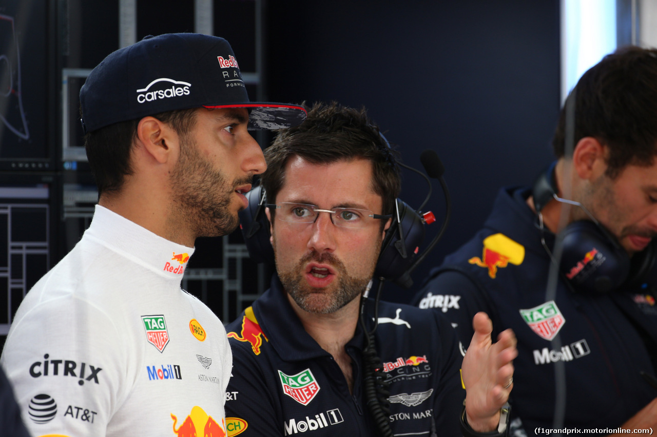 GP AUSTRIA, 07.07.2017- Prove Libere 2, Daniel Ricciardo (AUS) Red Bull Racing RB13